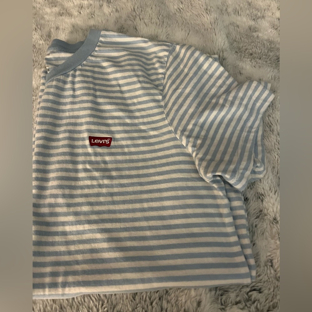 Levi’s Tee